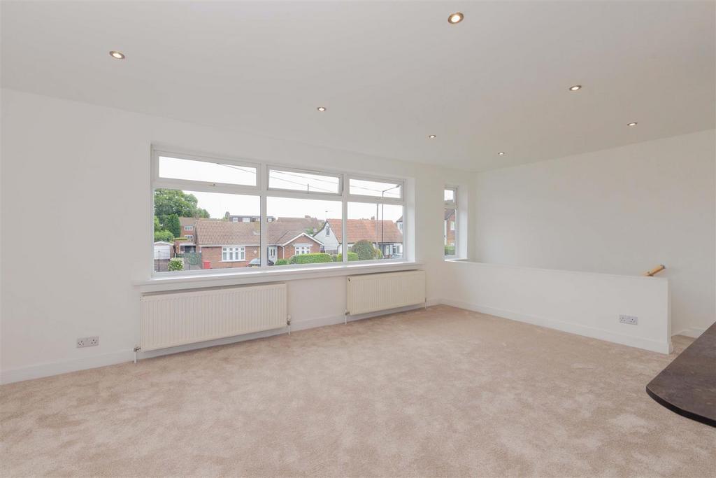 Flat 6 93 L Cippenham Lane-11.jpg