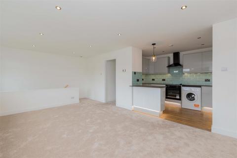 2 bedroom maisonette for sale, Lower Cippenham Lane, Slough