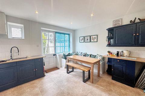 undefined, Priory Road, Seaview, PO34 5BU