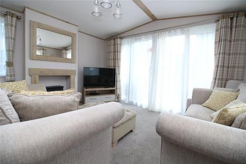 3 bedroom park home for sale, Sycamore, Hoburne Bashley, New Milton, Hampshire, BH25