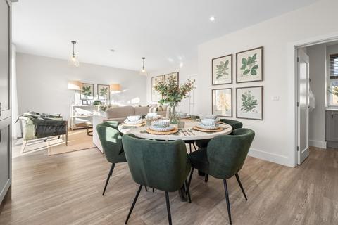 4 bedroom terraced house for sale, Fairford, Gloucestershire, GL7.