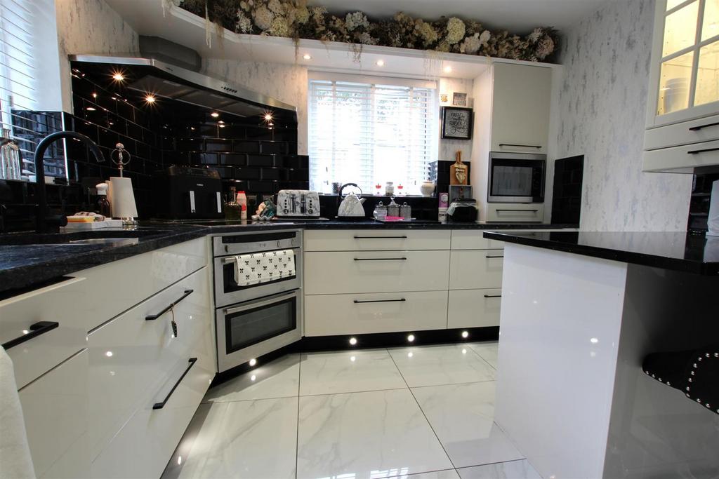 Img 2306-img 2308.jpg