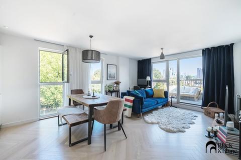 undefined, Connersville Way, Croydon, CR0