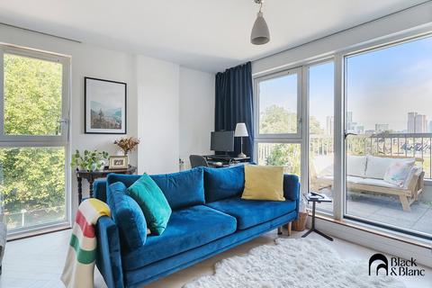 undefined, Connersville Way, Croydon, CR0