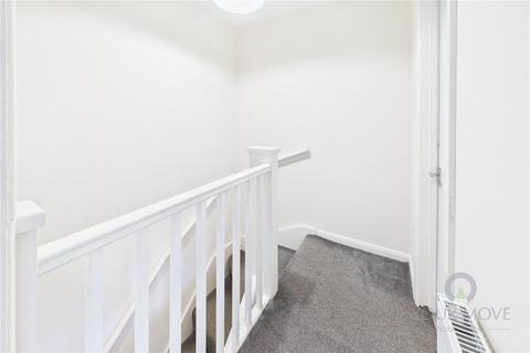 8 Brambleside Court, Kettering, NN16 9BY