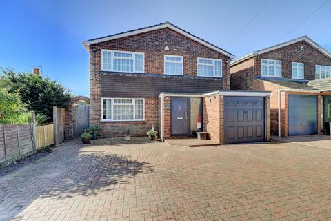 4 bedroom detached house for sale, Penn Road, Hazlemere HP15