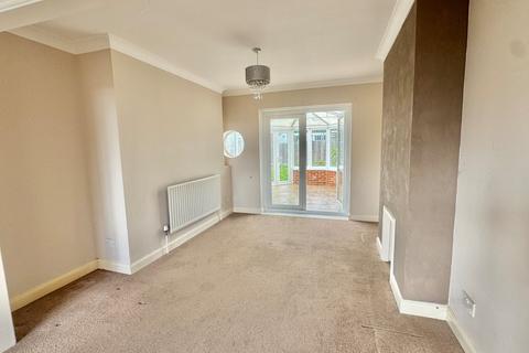 184 Dolphins Road, Folkestone, CT19 5QA
