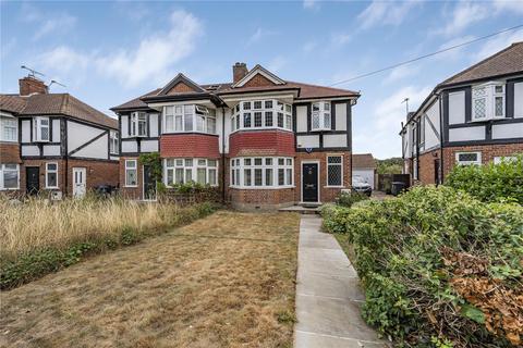 Vale Crescent, London, SW15