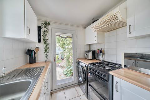 52 Ivel Road, Shefford, SG17 5LB
