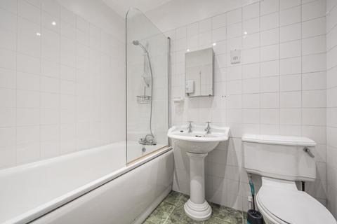 undefined, High Street, Wimbledon, London, SW19