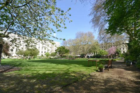 1 bedroom flat to rent, 49 Cleveland Square, LONDON W2