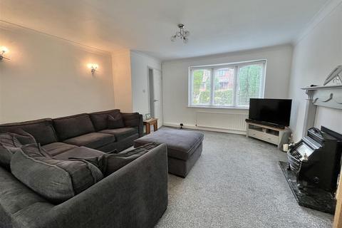 4 bedroom link detached house for sale, The Paddock, Hollingworth
