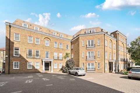 Beaufoy House, Regents Bridge Gardens, Vauxhall, London, SW8