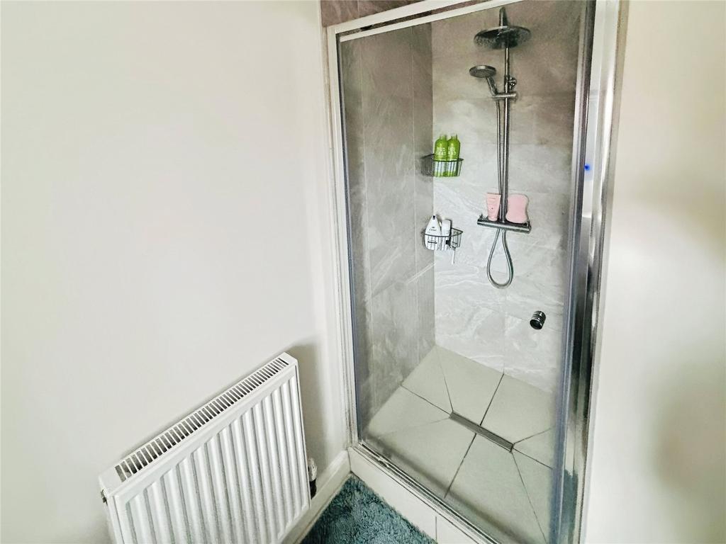Ensuite Bathroom