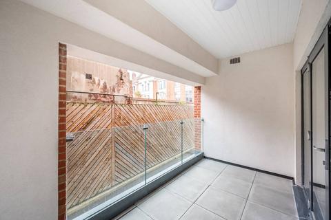 2 bedroom flat to rent, Polytechnic Street, Woolwich, London, SE18