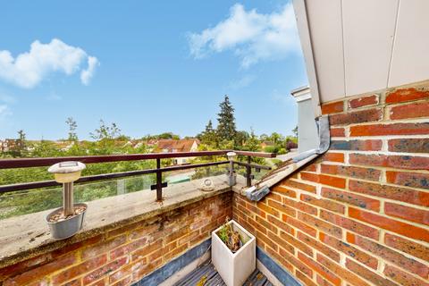 undefined, Marsh Point, Pinner HA5