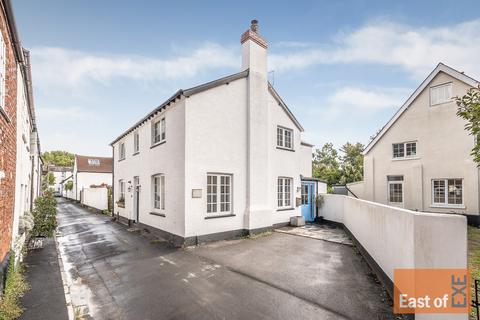 undefined, Topsham