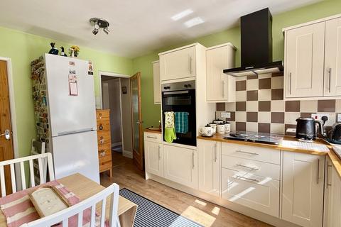 3 bedroom detached bungalow for sale, The Tynings, Westbury