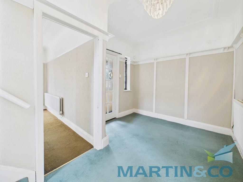 2. entrance hall