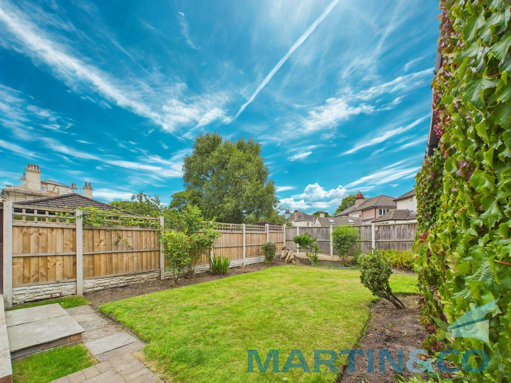12.REAR GARDEN.a