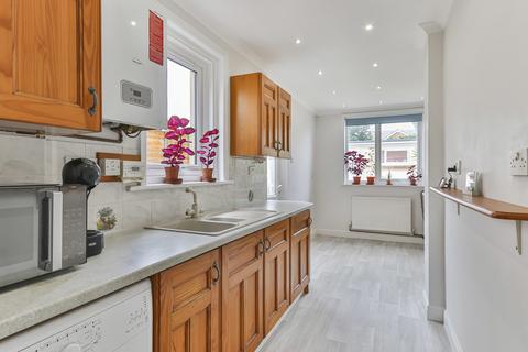 3 bedroom detached house for sale, Denmark Road, Winton