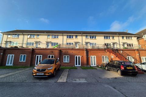 3 bedroom maisonette for sale, Forton Road, Gosport