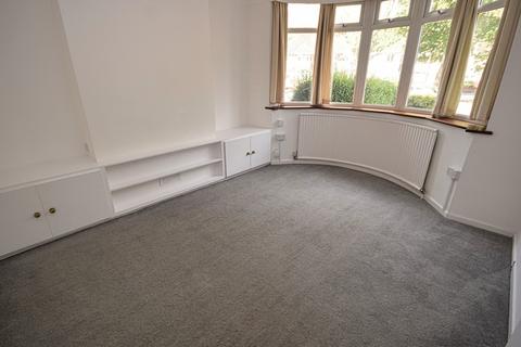 3 bedroom semi-detached house to rent, Ralph Road, Solihull B90