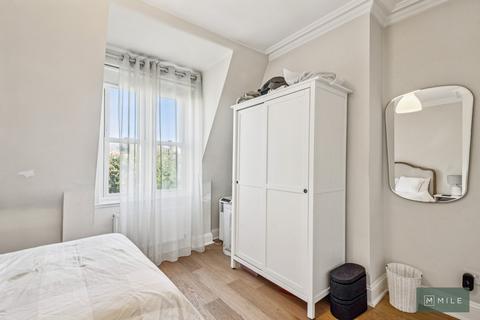 2 bedroom apartment to rent, Brondesbury Villas, London NW6