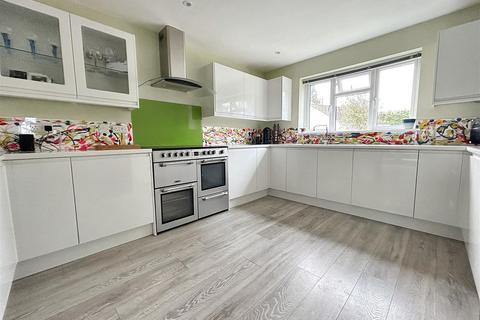 4 bedroom detached house for sale, Portmellon