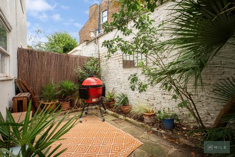 1 bedroom apartment for sale, Oxford Gardens, London W10