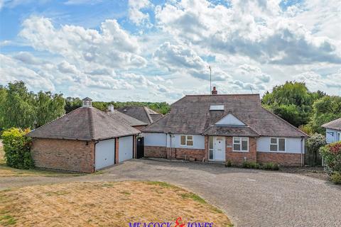 4 bedroom detached bungalow for sale, Lower Road, Mountnessing, Brentwood