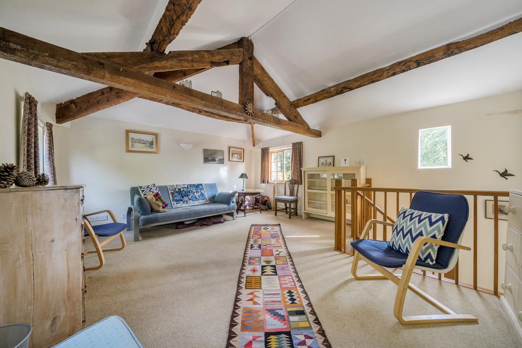 1334058-2-689f72cb72358