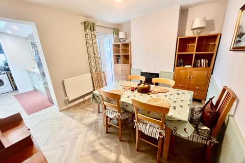 2 bedroom terraced house for sale, School Street, Milton Keynes
