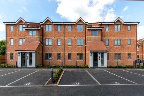 1 bedroom ground floor flat to rent, Cobbett Close