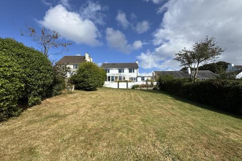 4 bedroom detached house for sale, Bodmin Road, Truro