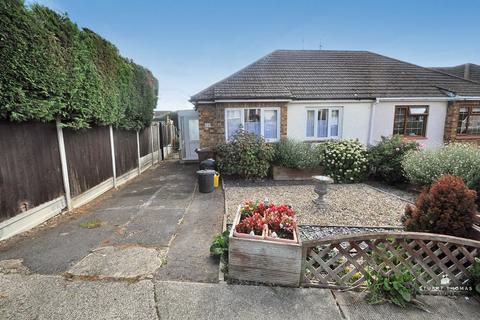 2 bedroom semi-detached bungalow for sale, Southwell Road, Benfleet