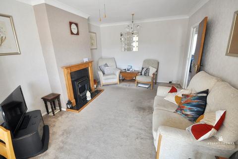 2 bedroom semi-detached bungalow for sale, Southwell Road, Benfleet