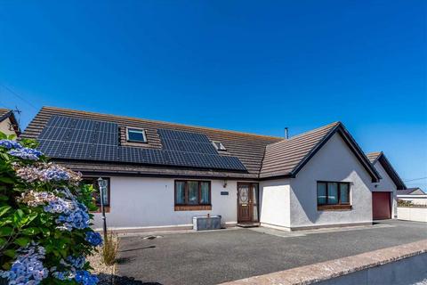 4 bedroom detached bungalow for sale, The Willows, Capel Farm Estate, Trearddur Bay