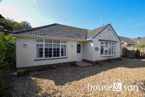 2 bedroom detached bungalow for sale, Chiltern Close, Talbot Woods, Bournemouth, BH4