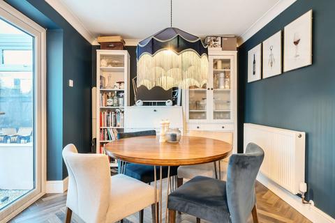 40 Barnwell Road, Melksham, SN12 7DG