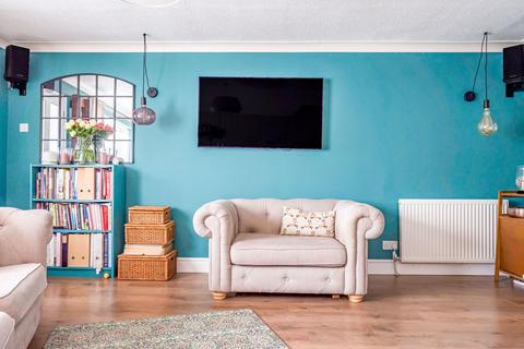 40 Barnwell Road, Melksham, SN12 7DG