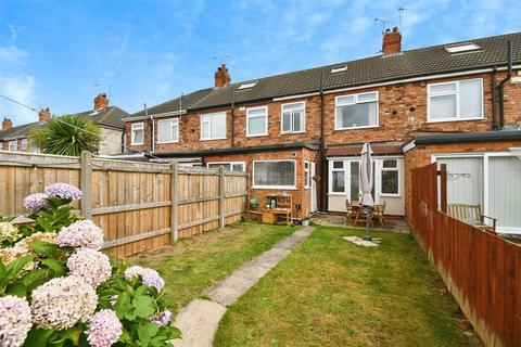 undefined, Bernadette Avenue, Hull