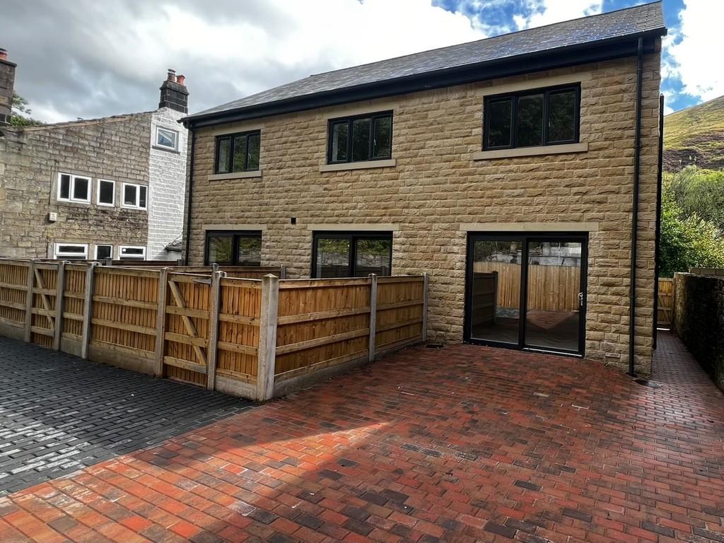 Rear External