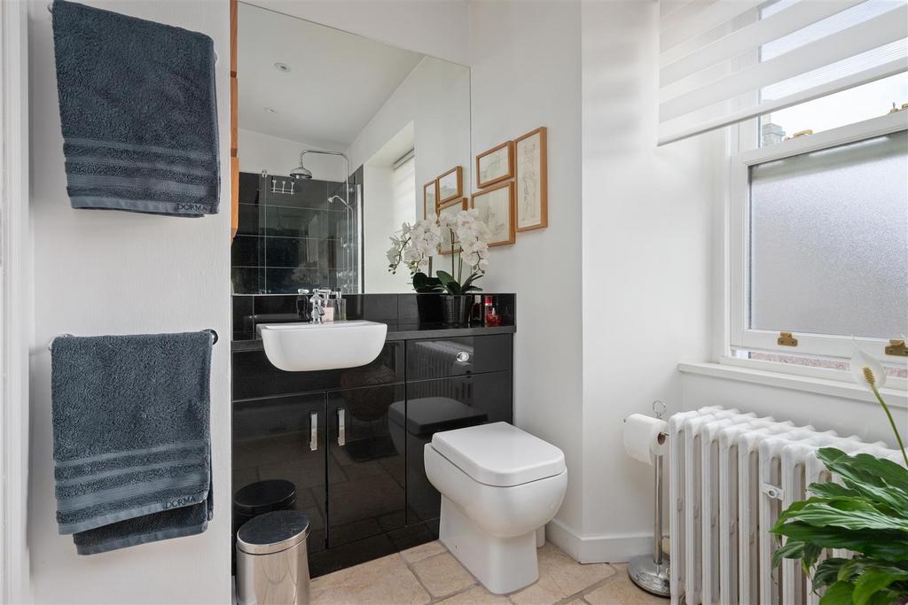 0036-1b King James Pl.JPG