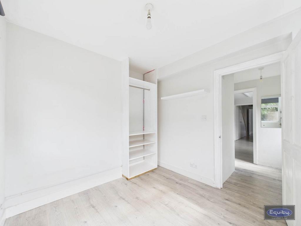 Bedroom Two (2)