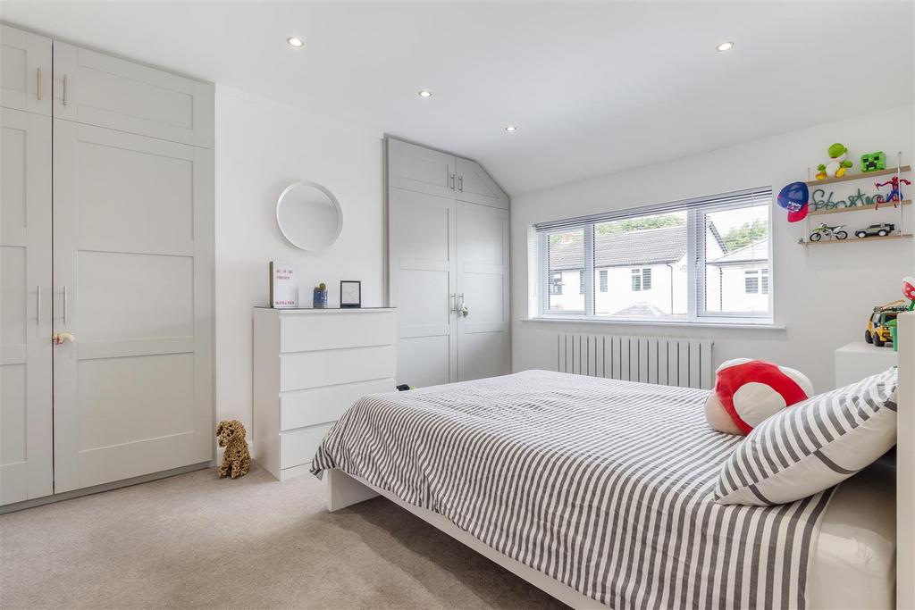 8609890-interior18.jpg