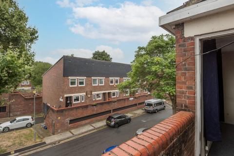 1 bedroom apartment for sale, Nevill Road, London, N16