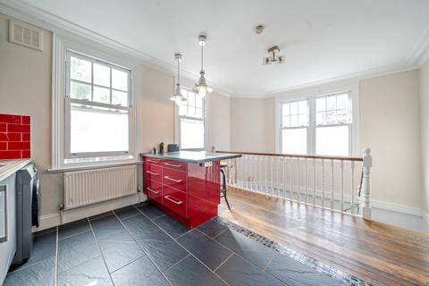 undefined, Thornbury Road, London, SW2