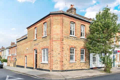 undefined, Thornbury Road, London, SW2