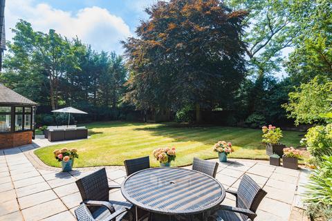 6 bedroom character property for sale, Liverpool L37